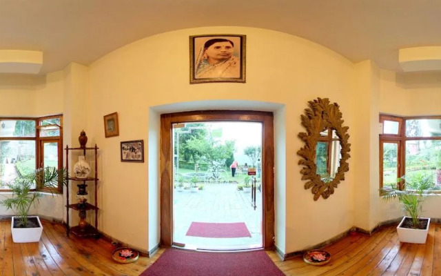 Alcor Spa Resort Kasauli