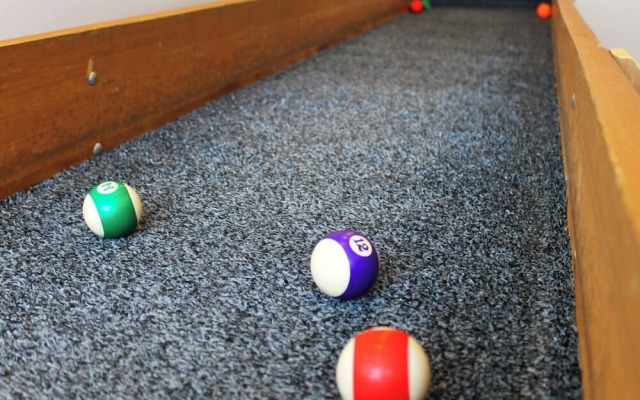 Roadhouse 52 Inn & Suites