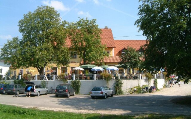 Landgasthof "Zum Birnthaler"