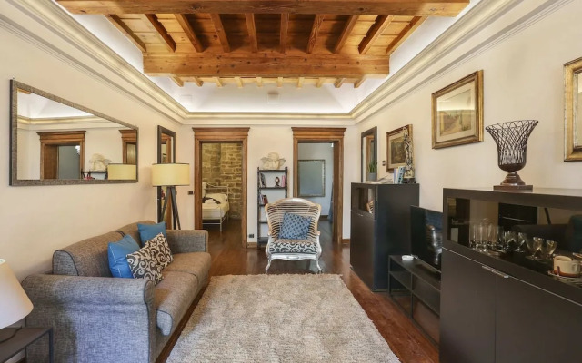 Pontevecchio Stylish Apartment in Florence - Hosted by Sweetstay
