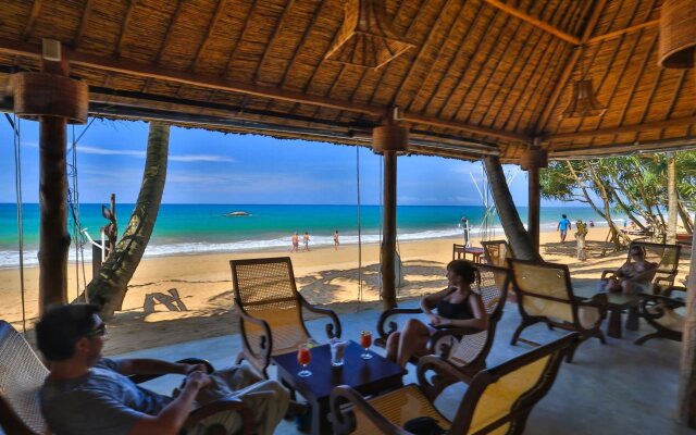 Thejan Beach Cabanas