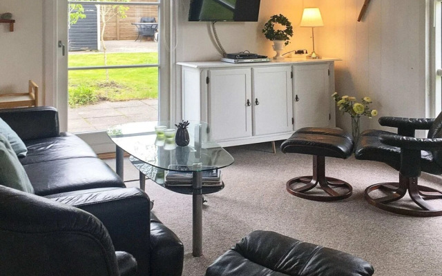 Cozy Holiday Home in Hemmet near Beach