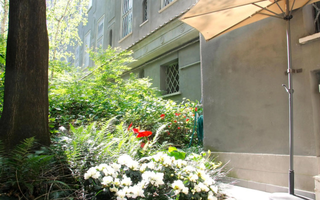 Basement Turati 3 -Consulates District