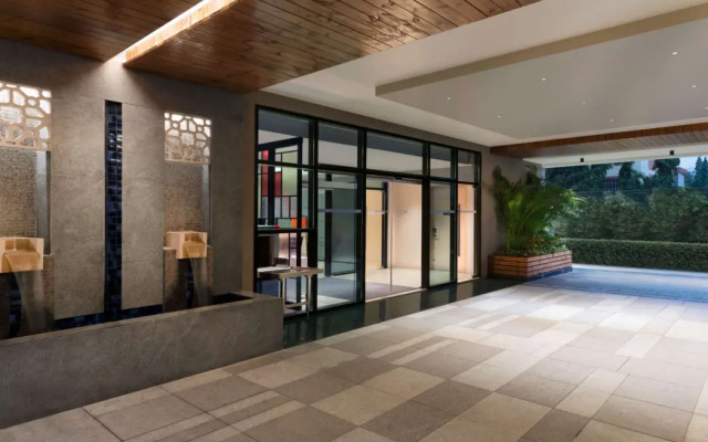 Ibis Mumbai Bkc