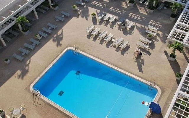 Ala Moana by Luxury Suites International