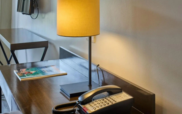 Stay Near Private Beach in Boracay