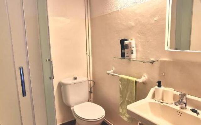 Cozy apartment 30 steps from the ocean