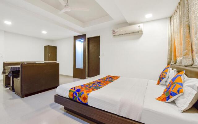 Fabhotel Skyland
