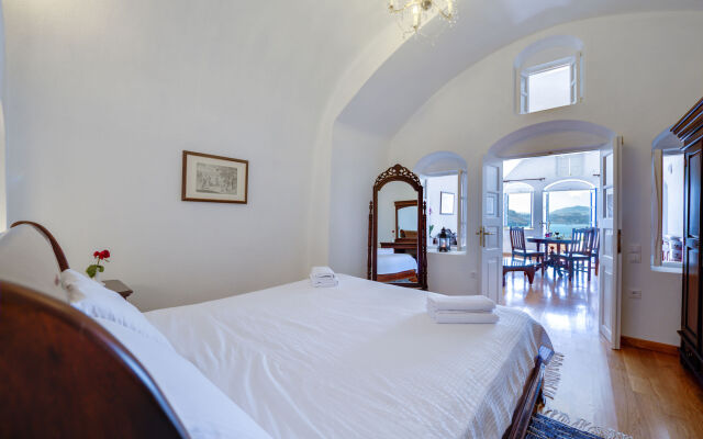 Chelidonia Traditional Villas
