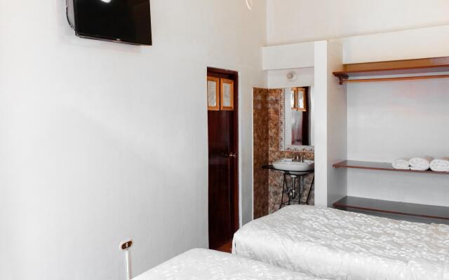 San Blas Plaza Inn