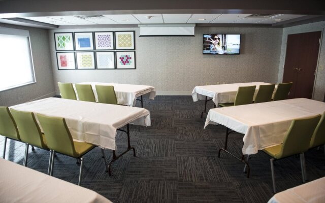 Holiday Inn Express Hotel & Suites Lexington-Downtown by IHG