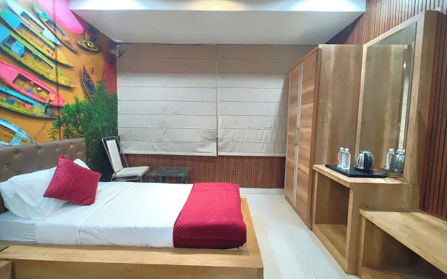 Hotel Gautam Grand Varanasi