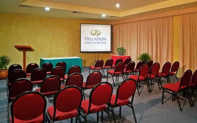 Grand Palladium Colonial Riviera Maya All Inclus