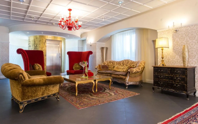 Marina Holiday Resort & Spa