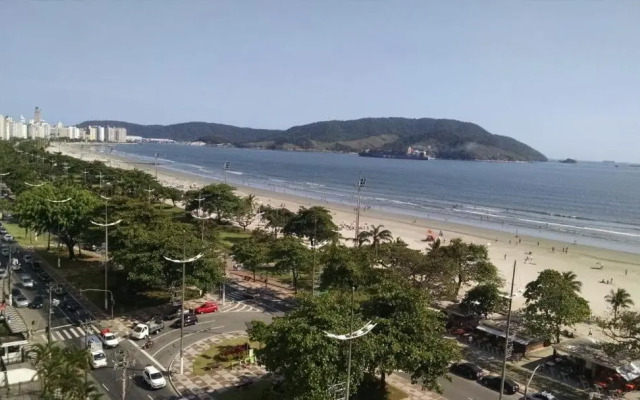 Apto Frente a Praia em Santos
