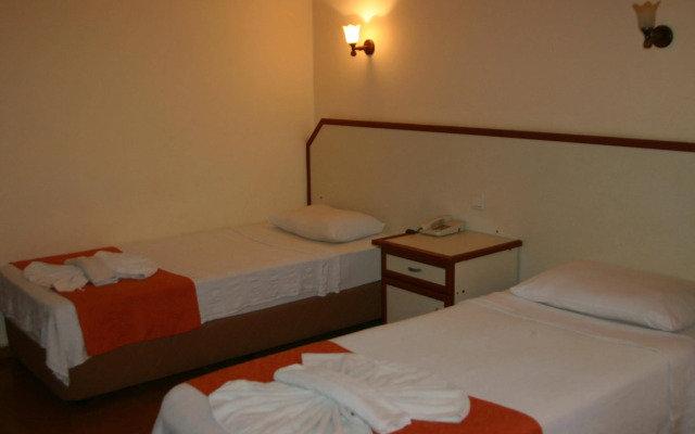 Hotel Roxx Royal