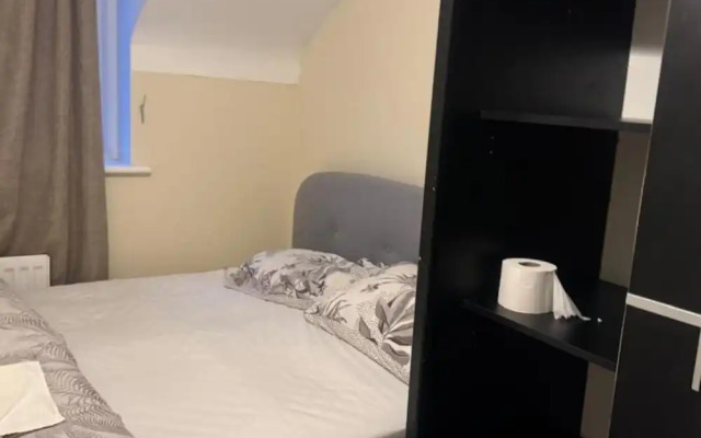 Komegloba Mega room
