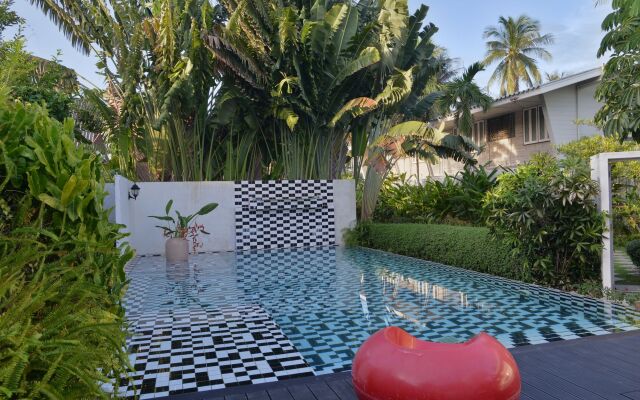 The Hen Hua Hin Private Beach Villa