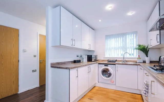 3br-sleeps6-garden-bbq-freeparking-pets