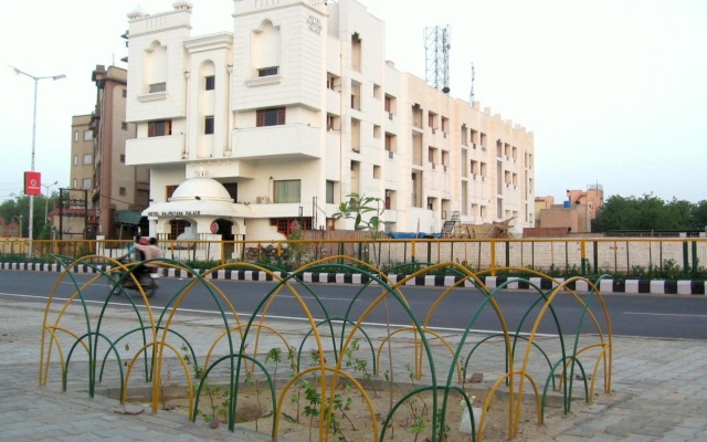 Hotel Rajputana Palace