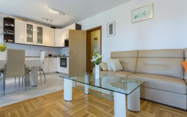 Apartment Tomazin