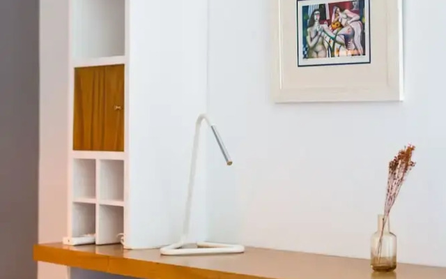 UPSTREET Adorable 2 Bedroom Apartment near Kallimarmaro Stadium