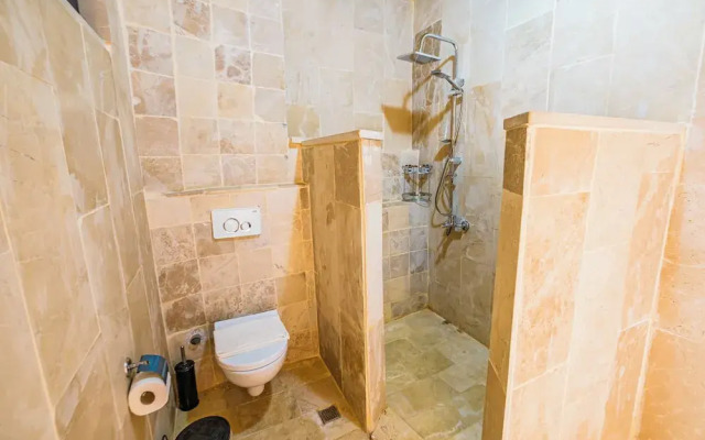 Mojo Boutique Hotel