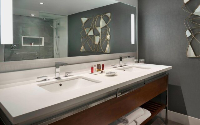 Toronto Marriott City Centre Hotel