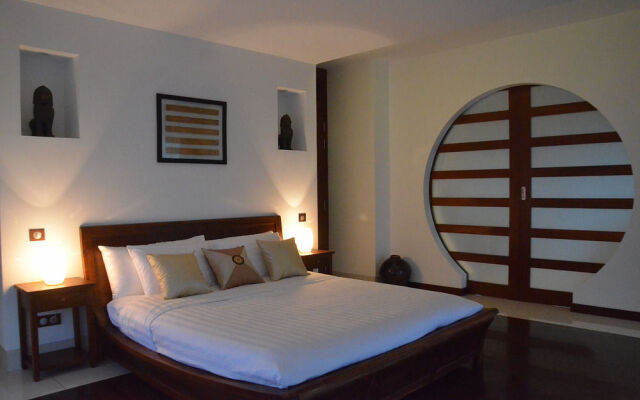 Cominsia Lodge