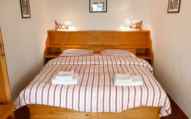 Terrasse des Alpes 41317