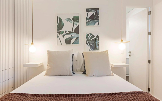 Wonderful 2BR Duplex Near River by LovelyStay