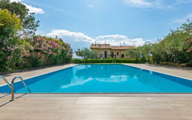 Magnificent Holiday Home in Bardolino with Private Pool