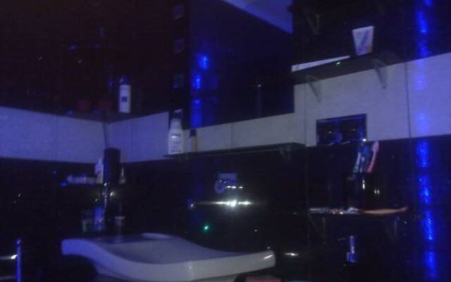 Red Iguana Hotel