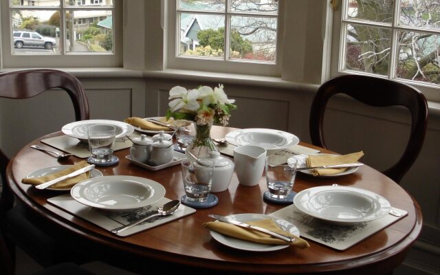 Hazel House Boutique Bed & Breakfast
