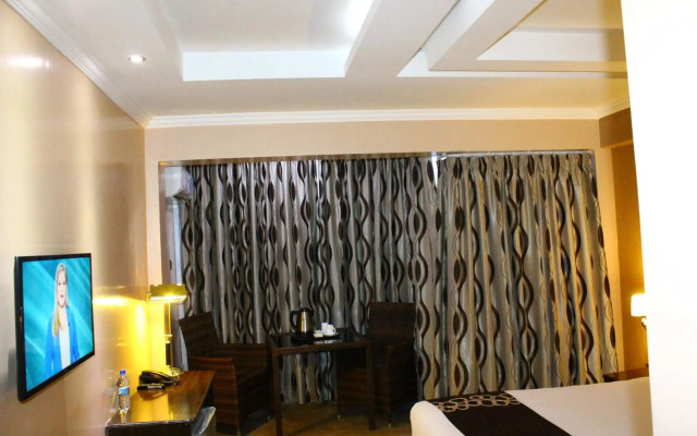Airport Landing Hotel