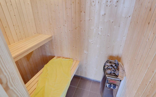 18 Person Holiday Home in Bogense