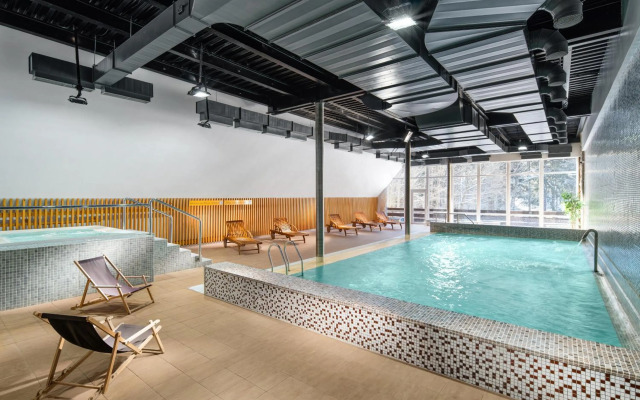 Pinia Hotel & Resort