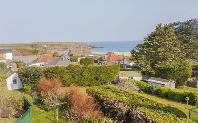 Yellow Sands Apartment 7