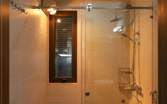 Radiant Pegasy Apartment & Travel