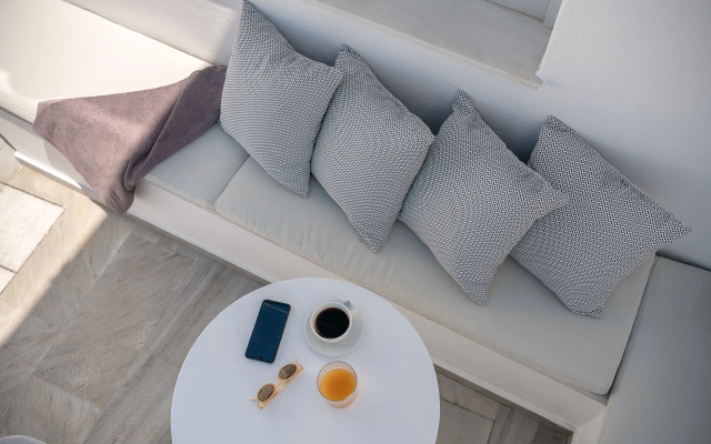 Veranda View - Adults Only