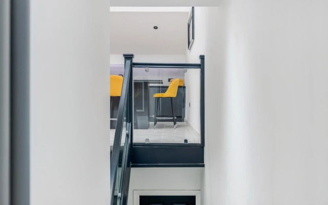 Winter Garden Apartments by Sasco