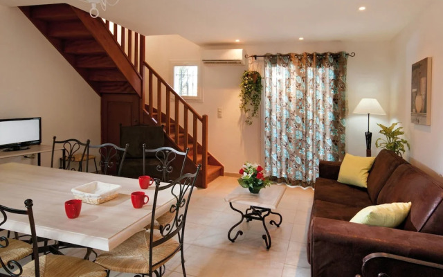 Charming Stay Near Sorgue