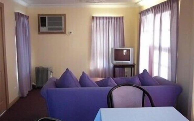 West City Motel