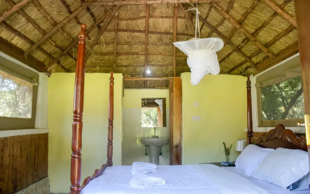 Giraffe Hills Mara Camp