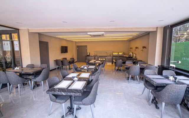 Methis Hotel