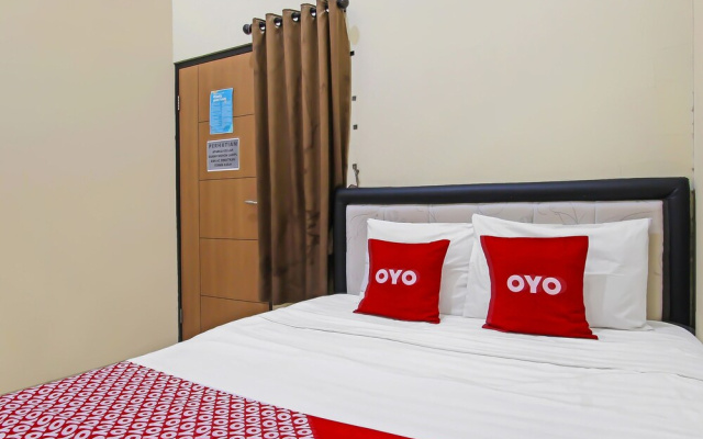 Hotel O Atlanta Guesthouse – Guest Rooms – Semarang