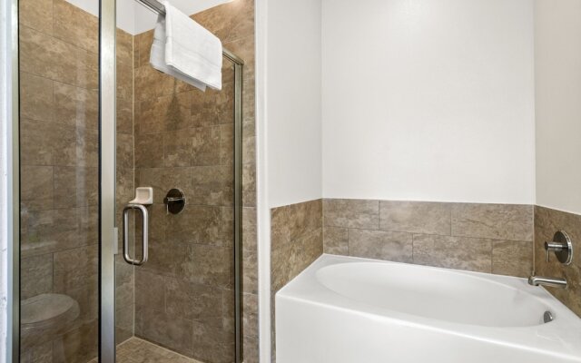 Kasa Houston Museum District Apartments