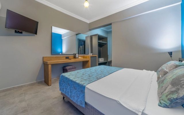 Royalisa Palmiye Beach +16 Adult Only