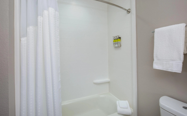 Holiday Inn Express Surprise by IHG