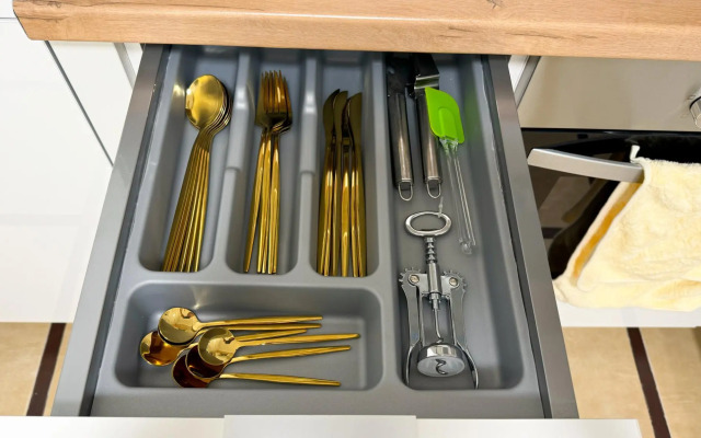 Townhouse on Bambukovaya Street